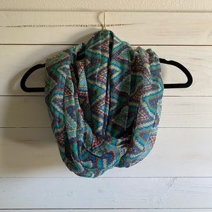 Infinity scarf